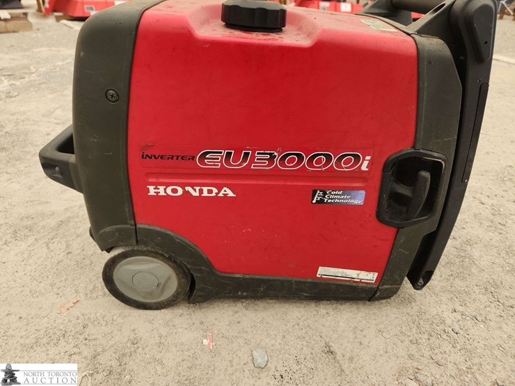 2014-honda-eu3000i-image-5