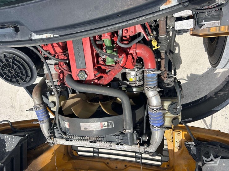 2016-freightliner-b2-image-7