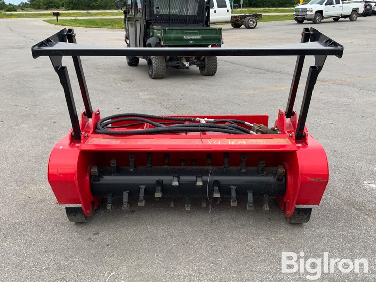2026-massey-ferguson-730-image-2