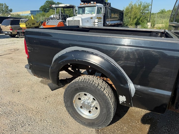 2002-ford-f250-image-17