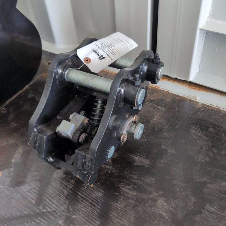 IRanch Mini Excavator Quick Attachment