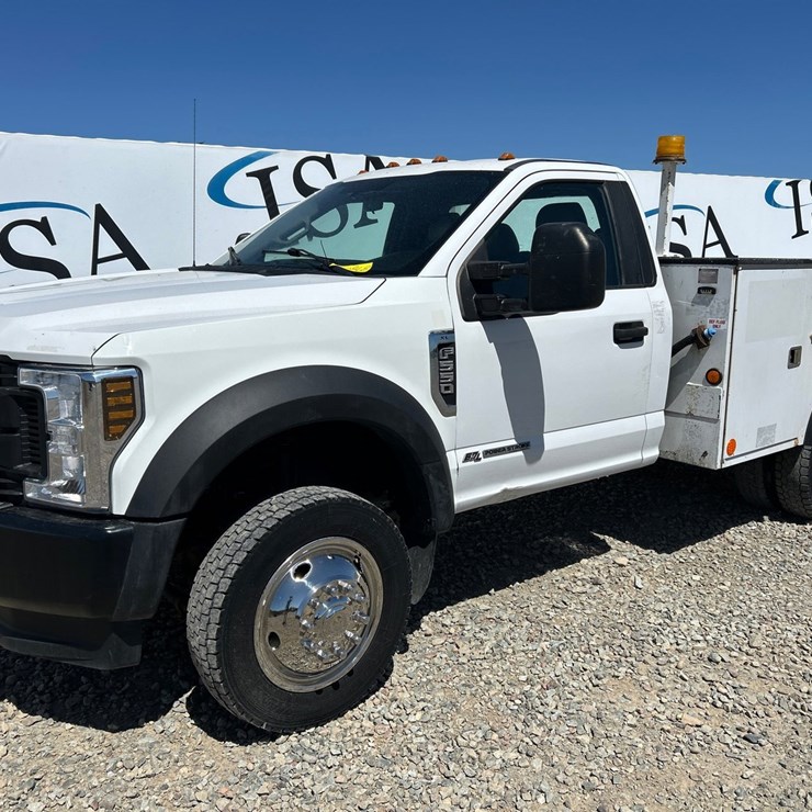 2019 FORD F550
