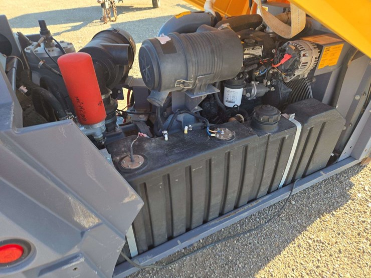 atlas-copco-xas185jd7-image-9