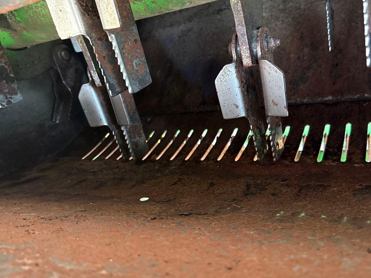 2011-john-deere-9770-sts-image-25