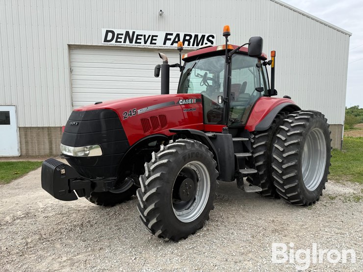 2011-case-ih-magnum-245-image-1