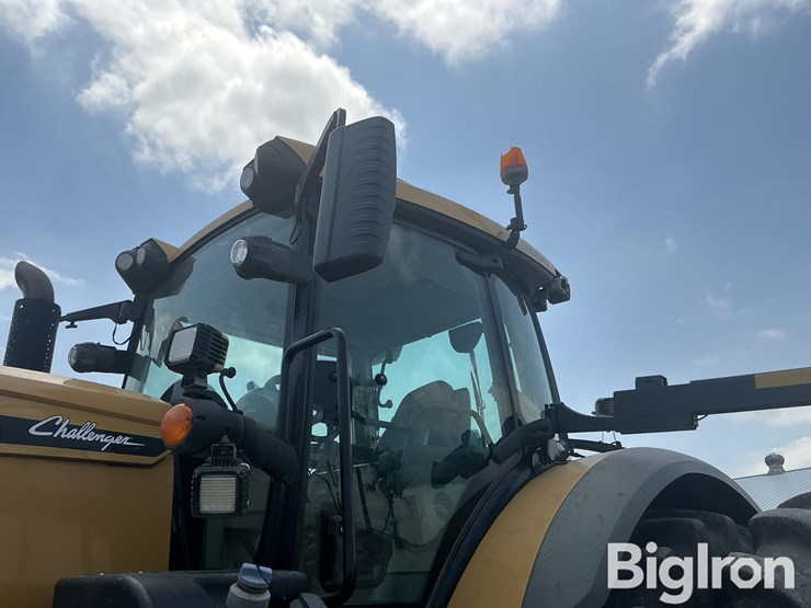 2017-challenger-1050-image-10