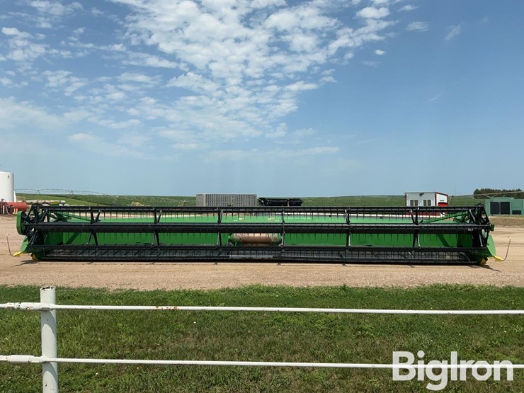 2013-john-deere-635fd-image-2