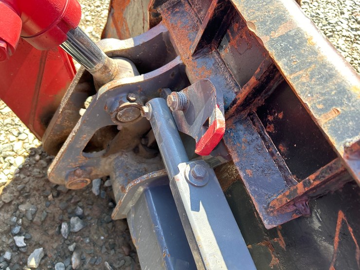 2019-takeuchi-tl10v2-image-16