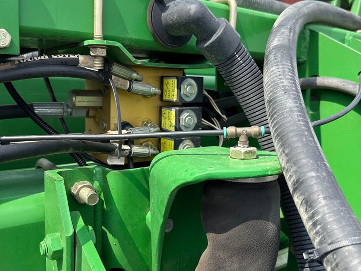 2006-john-deere-1770nt-image-54