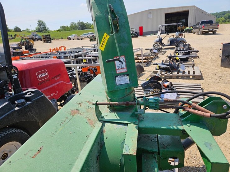 john-deere-676-image-18