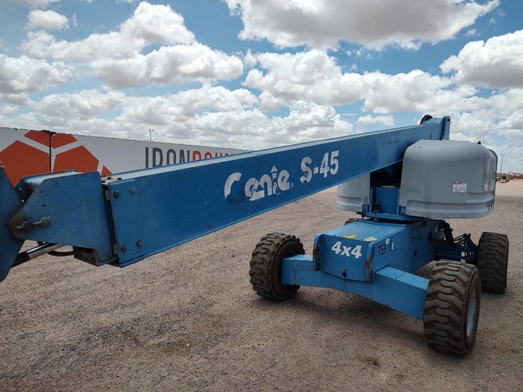 2005-genie-s45-image-12
