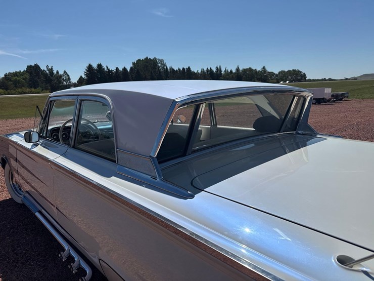 1964-mercury-monterey-2-door-sedan-image-44