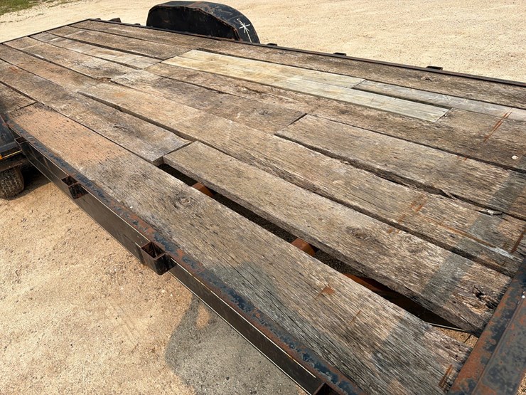 #1541-•-1996-starlight-7'-x-20'-12k-trailer-image-7