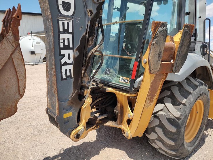 2016-deere-310sl-hl-image-22