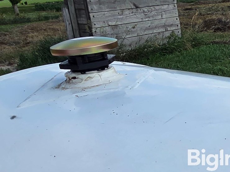 2020-kay-fuel-tank-image-11