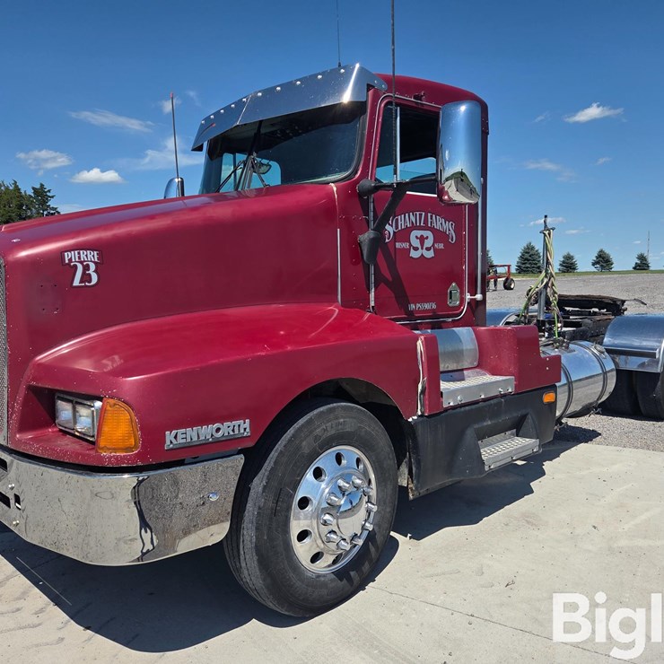 1993 KENWORTH T600