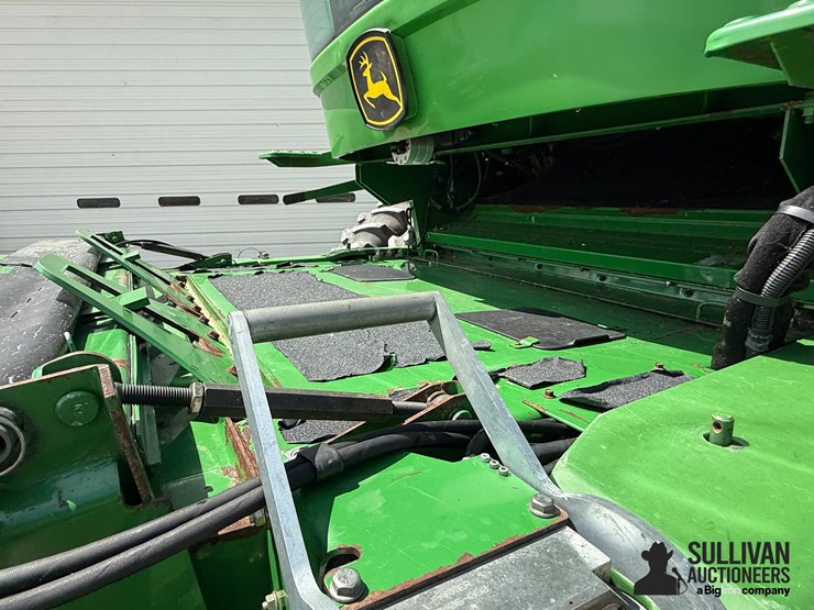 2009-john-deere-9670-sts-image-14