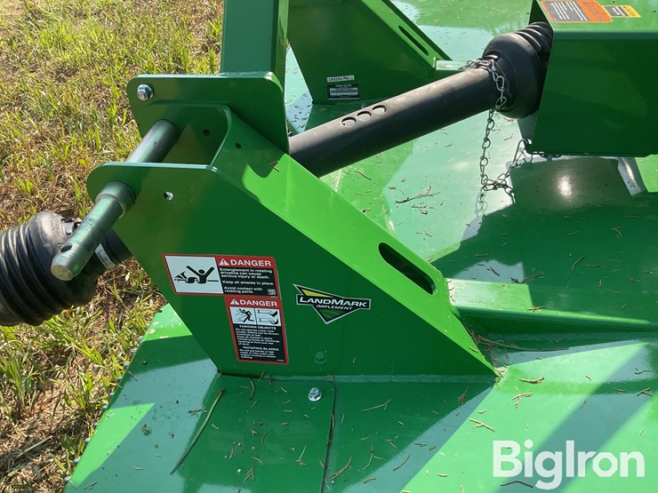 2025-john-deere-rc10m-image-9