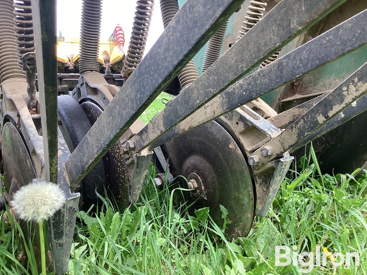 john-deere-8300-image-15