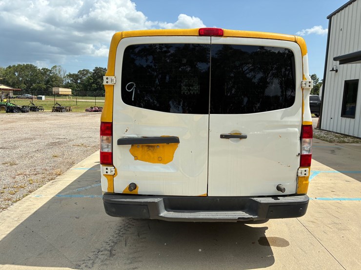 2019-nissan-nv2500-image-5