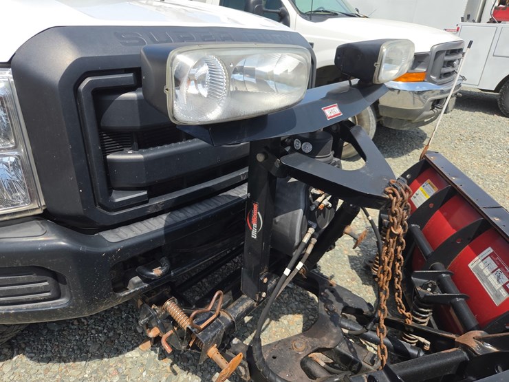2013-ford-f350-image-13