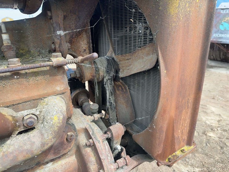 ford-with-mounted-disk-plow-image-29