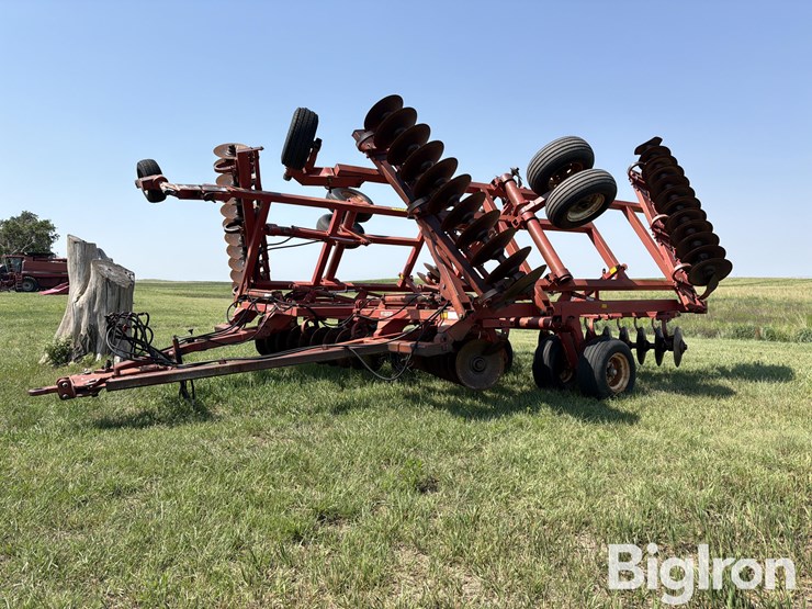 sunflower-30'-c-flex-tandem-disk-image-1
