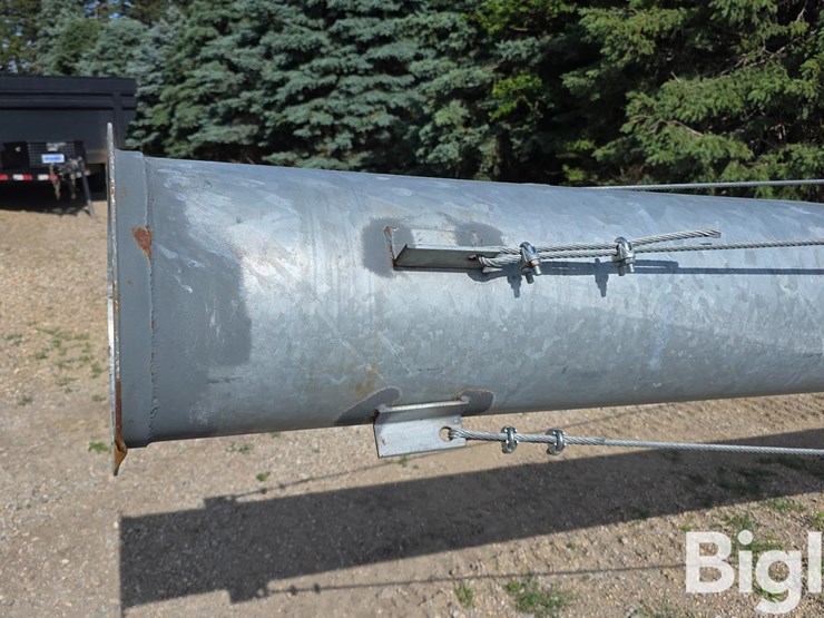 hutchinson-10"-grain-pump-&-tubing-image-11