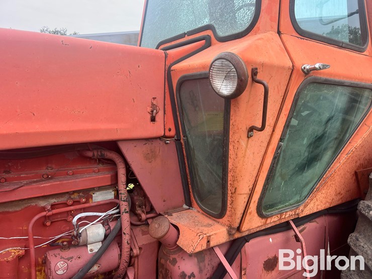 1976-allis-chalmers-7040-image-13