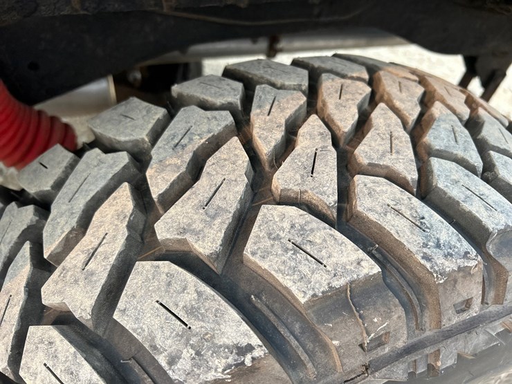 #61200-•-1968-jeep-image-66