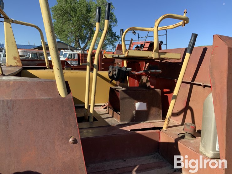 1968-new-holland-905-image-16