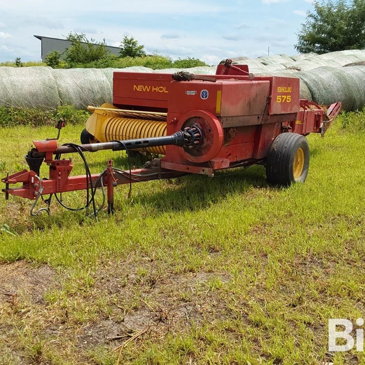 2001 NEW HOLLAND 575
