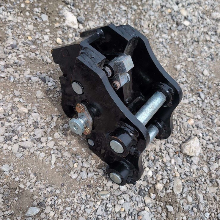 I Ranch Mini Excavator Quick Attachment