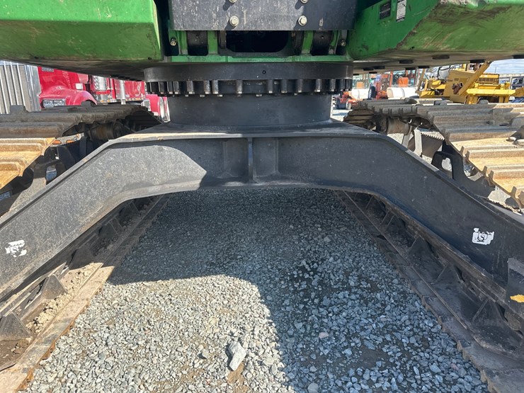 2016-deere-2154d-image-71