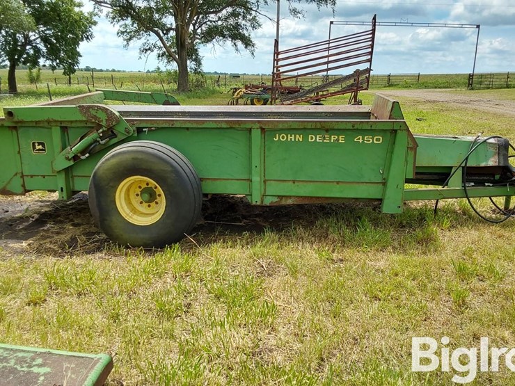 john-deere-450-image-4