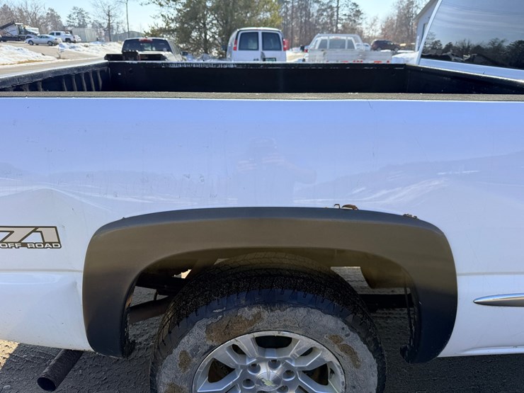 2002-gmc-1500-image-22