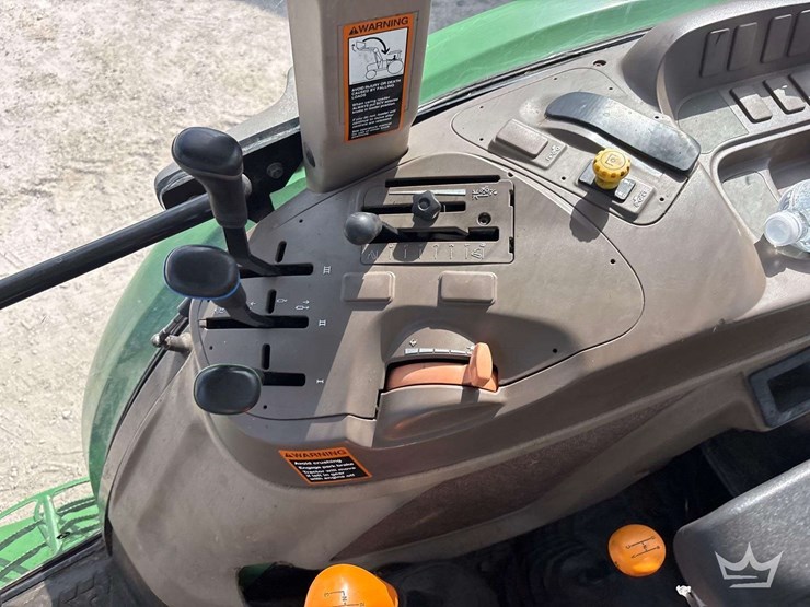 john-deere-6115d-image-11