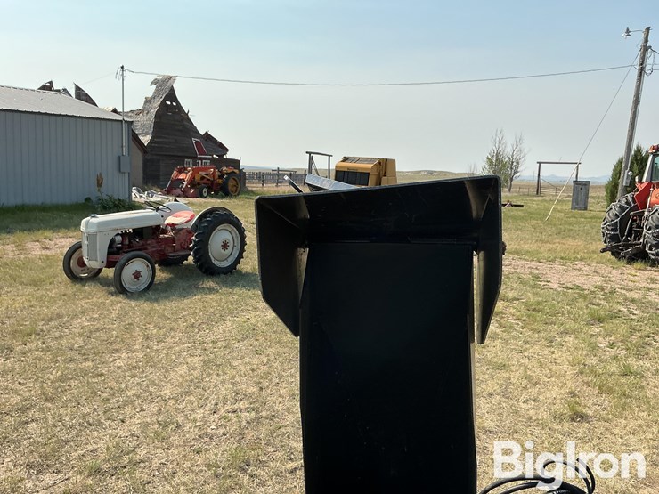 mk-martin-sb87-bk-single-auger-snow-blower-image-16