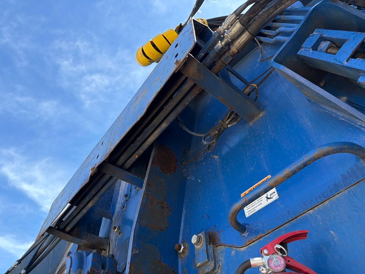 caterpillar-c27-image-26