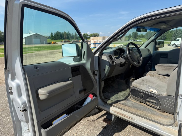 2006-ford-f150-image-40