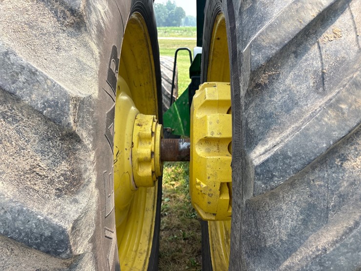 john-deere-8360r-image-10