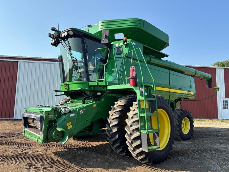 2011-john-deere-9770-sts-image-2