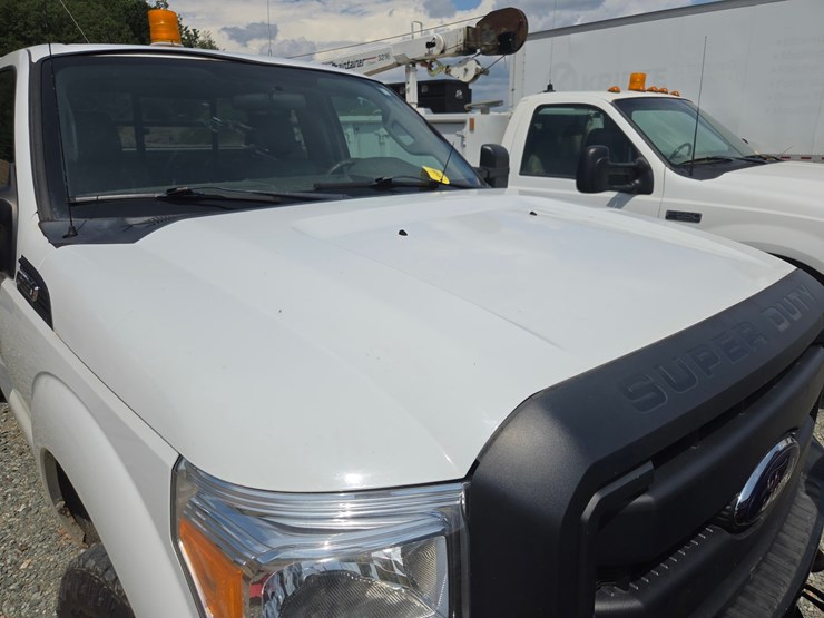 2013-ford-f350-image-18