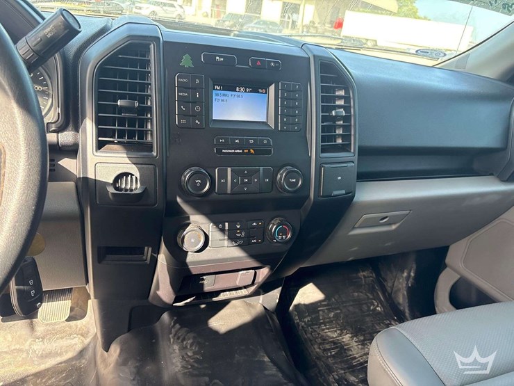 2019-ford-f150-image-16