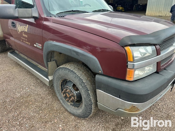 2003-chevrolet-3500-image-13