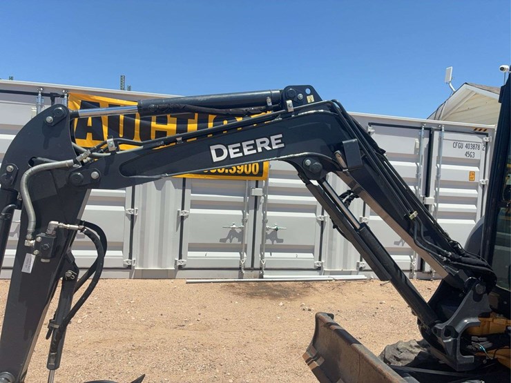 deere-30g-image-6