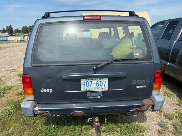 2001-jeep-cherokee-image-4