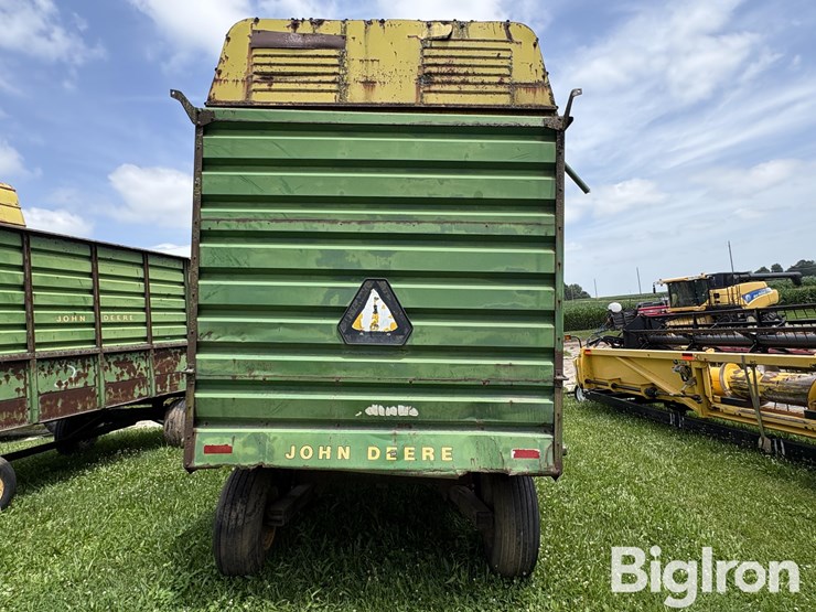 john-deere-716a-image-6