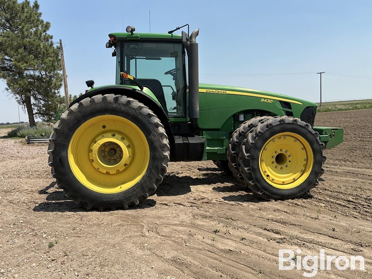 2006-john-deere-8430-image-4