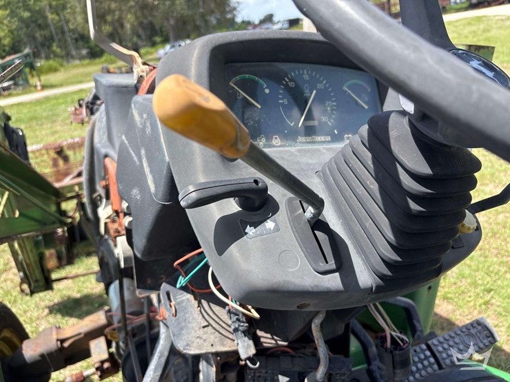 john-deere-4600-image-23